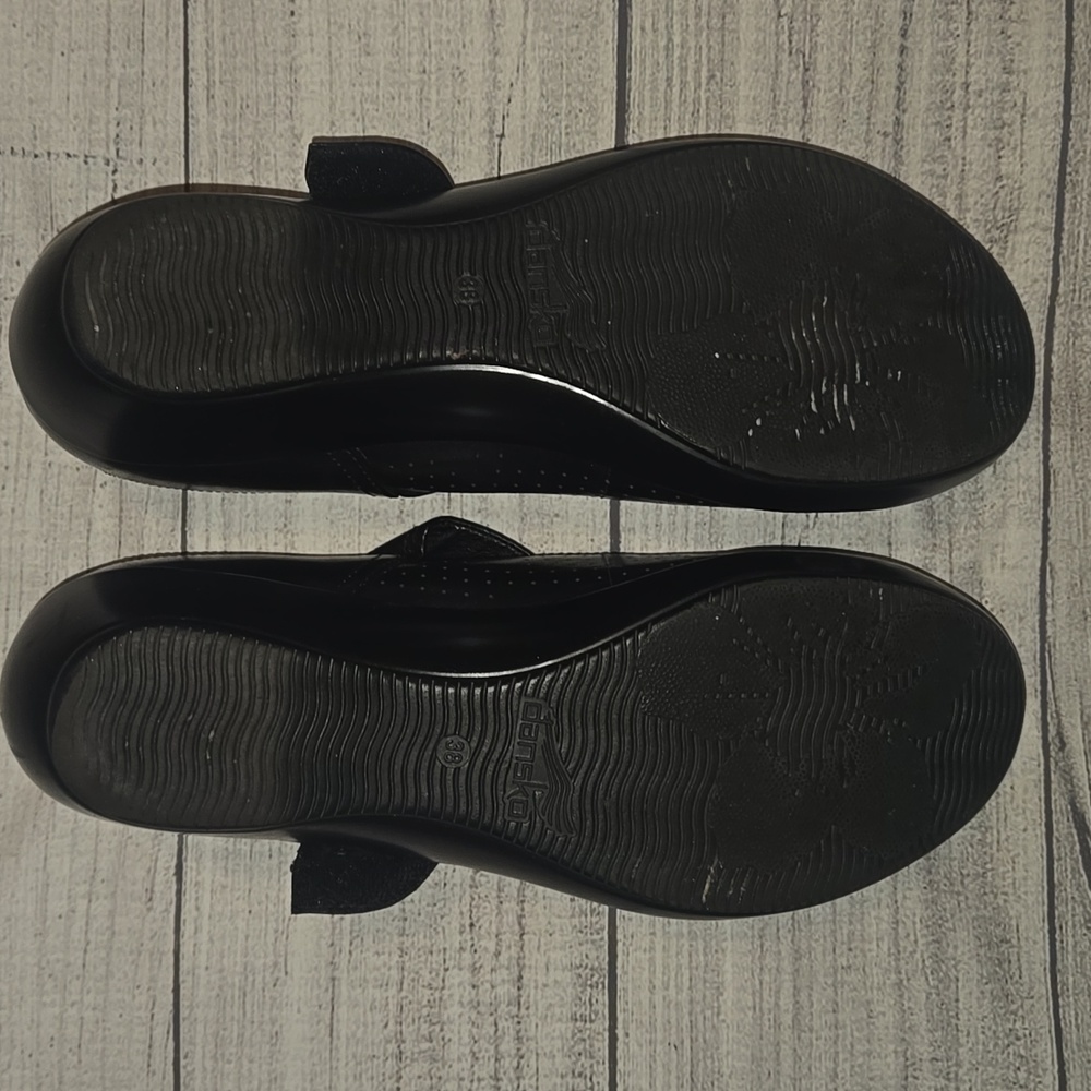 Dansko Women's Deidra Mary Jane Leather Flats Black Size EU 38 - Picture 8 of 9